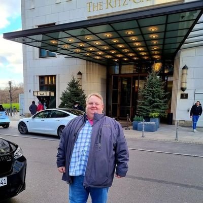 RowlandKen1's profile picture. 