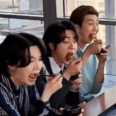 iretweetalotsry's profile picture. {Eng/Viet👌日本語🤏} 20↑/ Army 💜, utaite & niji fan (@BTS_twt️, 浦島坂田船, AtR, XYZ, ROFMAO, 咎人) still learning Japanese✌️