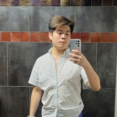 lldbswlghll's profile picture. 