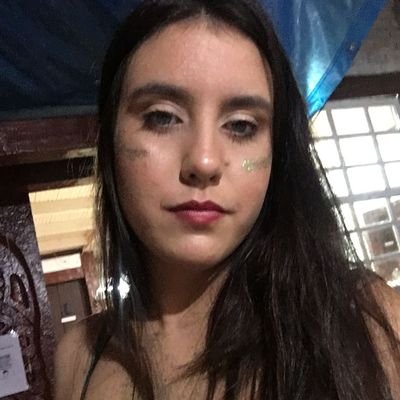 irritada e irritante 🌊🏳️🌈🍷🍝🌱
espaço dedicado para reclamar da vida e do capitalismo ✨ @UP80BR