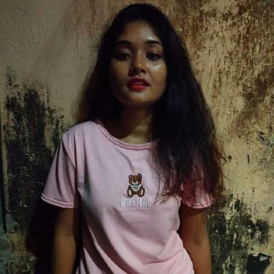 Khushi78733252's profile picture. follow