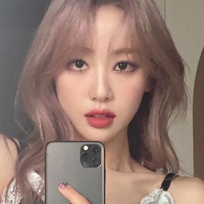 adely_60's profile picture. A.R.M.Y 💣 and ORBIT🌙 ~ 🇫🇷 / 🎨 / 🐋