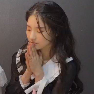 🇲🇽🇲🇽🇲🇽 this LOONA stuff es por vida. lvl 22 yrs but never tired of the orbit life and video games