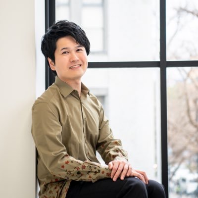 Y4Nakayasu's profile picture. アンサンブルピアニスト、作編曲家。浜松学芸高校、国立音楽大学にて作曲、パリにてエクリチュールと伴奏法を学ぶ。国立音楽大学・附属中高で非常勤講師をしています。音大受験向けレッスンもしています。詳細はDMにて。