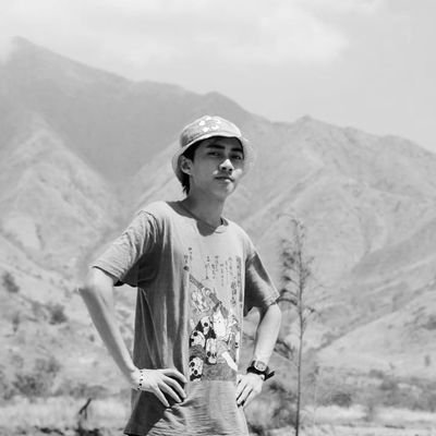 Laurenteoki's profile picture. 