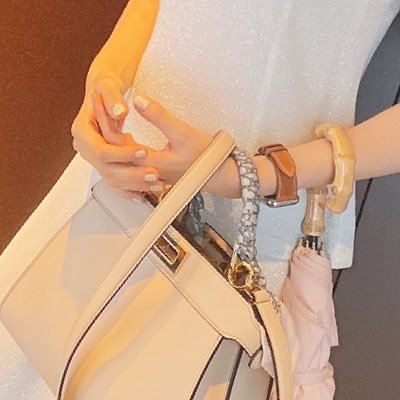都内OL👗 / winter❄️/ wave💃/elegant / (プロ診断)/ENFJ / お買い物と美容💍💎⌚️👜💄💅❤️🔥