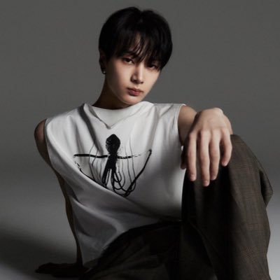 ‧⁺◟♡ ถวายตัวและหัวใจพร้อมไร่ข้าวโพด ♡𝙅𝙖𝙮 𝙥𝙖𝙧𝙠 | เลือดผสม user~ ♡ | @ENHYPEN_members | #JJJreviews ◟⁺‧