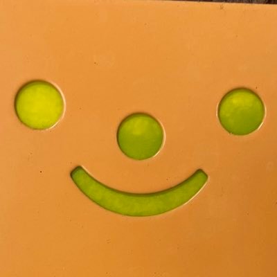 TomoSouloo's profile picture. 40代後半。どこにでもいる庶民。子育てほぼ終わり(大学生2人)。ほぼ貧乏。ぼっち父。とりあえず会社に行く。健康第一。Aglet/Sweatcoin 目標1日1万歩。 無駄に歩き回る←まるでボクの人生だな😆