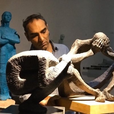 Heykeltıraş / Sculptor