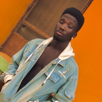 Dmighty0's profile picture. cool, reserved, loyal, passionate, skilled💯 Designer 👕👚💯