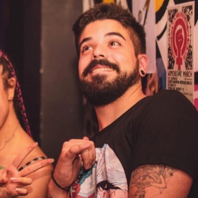 👴 29 anos ⚖️ Bacharel emDireito 🍻 Fusion Soluções Digitais Social Media e Gestor de Tráfego