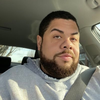 MaximusDamage https://t.co/BhDCIOqi0A occasional twitch streamer and chef