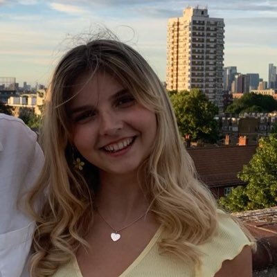 Producer @skynews podcasts 🎤 🎧 | Drink too much tea, am a dog person. Views my own.