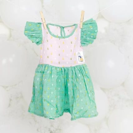 Mah Originals is a babywear brand whose artwork embraces South African cultural diversity. Our clothes are made from 100% cotton.
