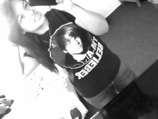 MonnicaBabbes's profile picture. Lovee Meetinn Newww Peoplee(; Falloww Mee?(:  (I FALLOW BACK)