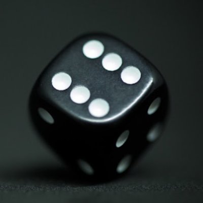 Youtube30690894's profile picture. 分享我投资道路上的所思所得,欢迎订阅我的youtube频道!