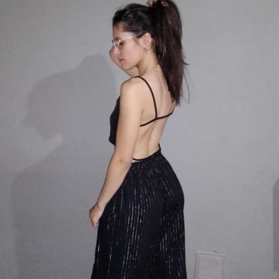 FiamaCardozo9's profile picture. 