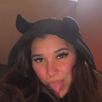 you suddenly want a hot dog (@jazzzzipoo) Twitter profile photo