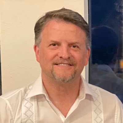 Bank of America President for New Mexico. Husband, father, soccer fan. Views are my own and do not reflect those of BAC. #YNWA #SomosUnidos #Ally🏳️🌈
