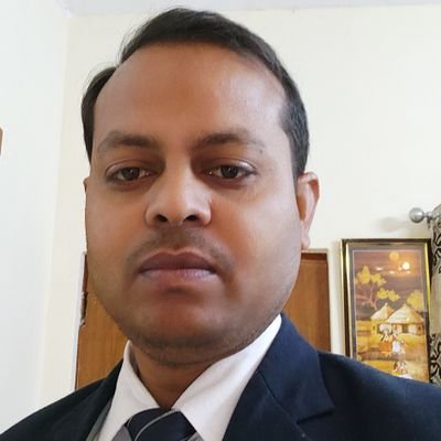 रेल सेवा देश सेवा के लिए अग्रिम पंक्ति में होना।