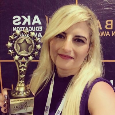 İngilizce Öğretmeni,eTwinning Zonguldak İl Koordinatörü,EYY Eğitmeni,EBA Tv İlkokul İngilizce Koordinatörü,⭐️AKS 2022 Innovative Teacher of The Year