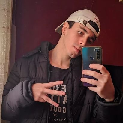 Joaquinx1998's profile picture. 