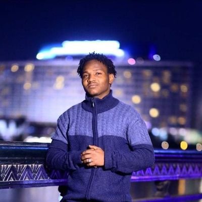 LeeMmg5's profile picture. Peace