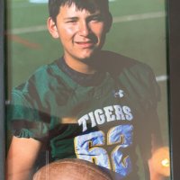 Cesar Sauceda (@cesars58396381) 's Twitter Profile Photo