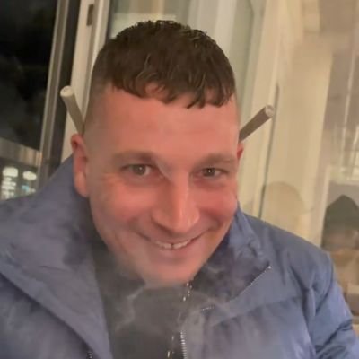 houblonovic's profile picture. 17'