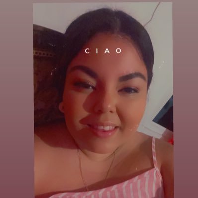 viviendo, amando, dejando ir .... Just living my life 💓🍍🍹🦄