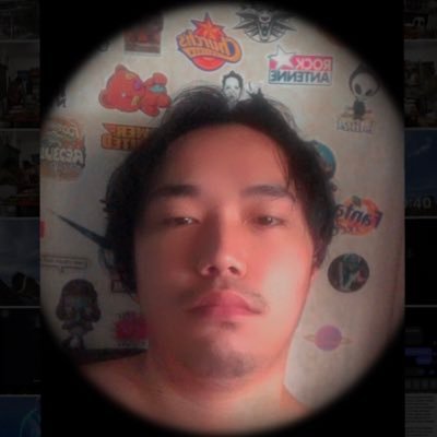 TotoyBits's profile picture. l e o n🦁