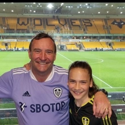 Husband and a Dad to 2 great kids. Lad an academy baller & daughter loving Uni. @lufc fan. Life is for living.