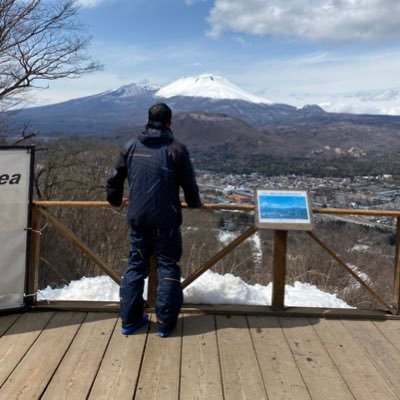 masashi16JB's profile picture. 最近ようやく自分の時間が持てるようになって絵画を見に行ったりしています。⛄️はスキーをやっています。 初めて千葉ジェッツを観戦してからめちゃ虜に。ファンの方々とお知り合いになりたいです。無言フォロー大変失礼致します。