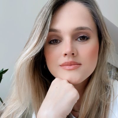 NandaCattani's profile picture. Journalist. 🤳Art Lovers! 🎭