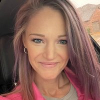 Brandi Burbank(@MagentaHypeGirl) 's Twitter Profile Photo