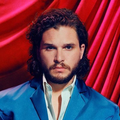 Blessing your timeline with HQ gifs of Kit Harington