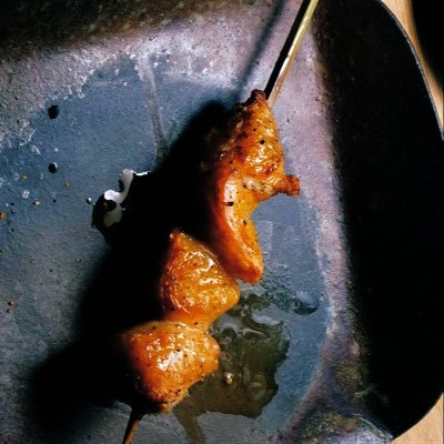 yakitorinagata's profile picture. 比内地鶏を使った焼鳥店 営業時間17:30〜23:00 定休日　毎週火曜