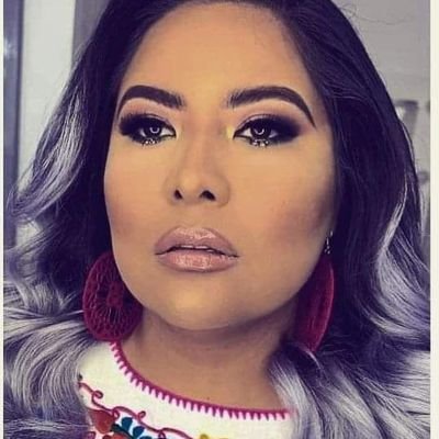 Mujer, Lectora, Poeta, Licenciada, Maestra, Estudiante, Hija, Hermana, Músico, Esposa, Mamá, Servidora, Hija de Dios ❣️