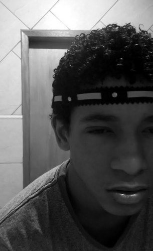 Vascaíno, mineiro, fã e louco por Adam Lambert e lady gaga! Sim, eu sou um Little Monster!