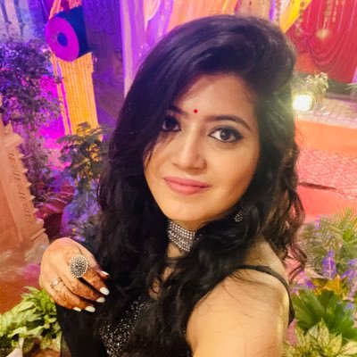 Entertainment Journalist।Anchor।| Producer @Pinkvilla Ex- @rajshri @Bollywoodnow Ex- @FilmyNewj || Alumnus @iijnmBangalore