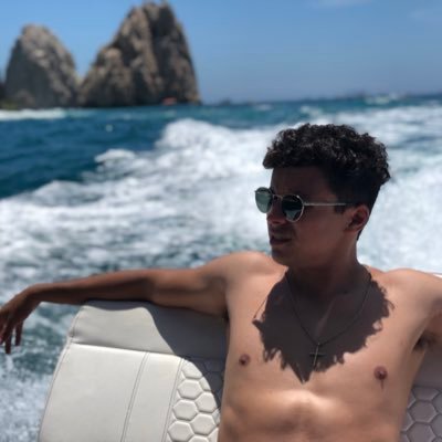 EmersonGlez's profile picture. Lic. Mercadotecnia ALUMNI UP
