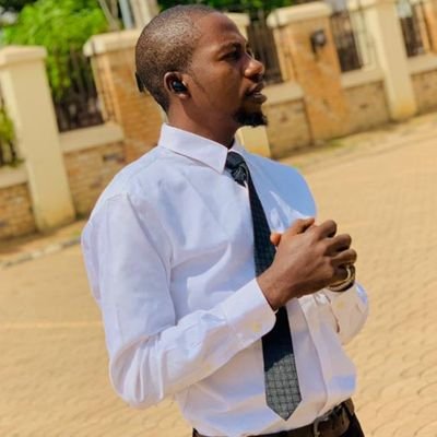 software engineer //
graphicsdesigner
@alx_africa