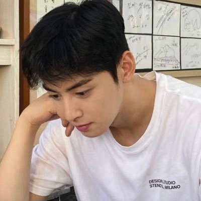 109109unyan's profile picture. 