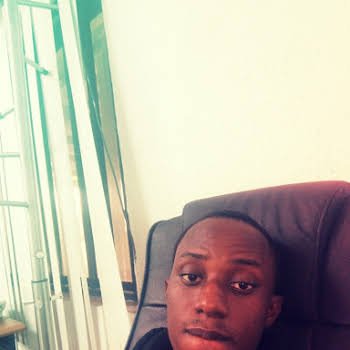 Hapiy12's profile picture. Natural