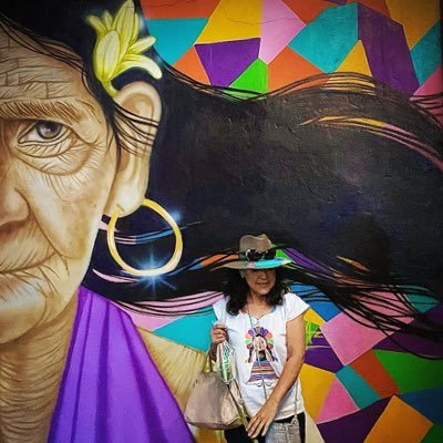 justicia, amor y disfrutar el tiempo que la vida nos da para existir de carne y hueso, buscando un mundo menos desigual. Transformar con el ♥️ en la ✋🏼.