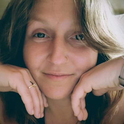 Daily Wire on Twitter: "A year ago, Harry’s Razors advertised on our