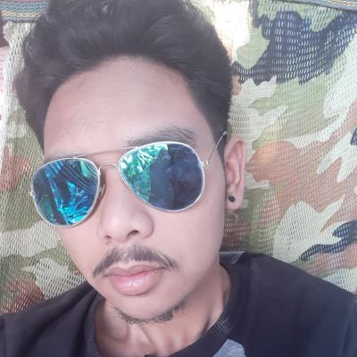 xamxam08327882's profile picture. 