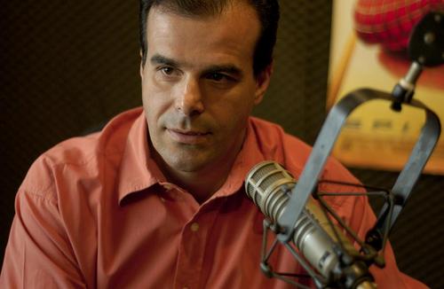 Born Patras, 2 children, journalist, physics Univercity of Crete. Jobs: Antenna, newspaper Πελοπόννησος, Σκάι Fm, Lepanto, https://t.co/5XFsysaZer