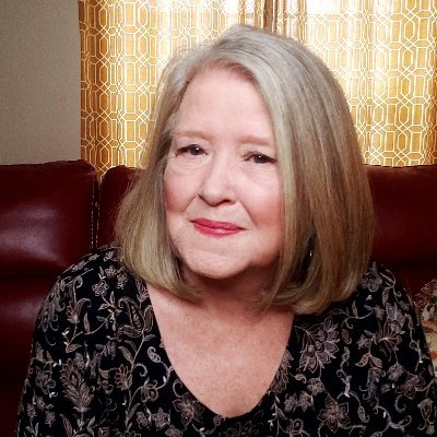 Managing Editor @divorcedmoms, MCC Divorce Coach @ https://t.co/JOGtO1O24F. Easily inspired, tenacious, and passionate about helping single Moms.