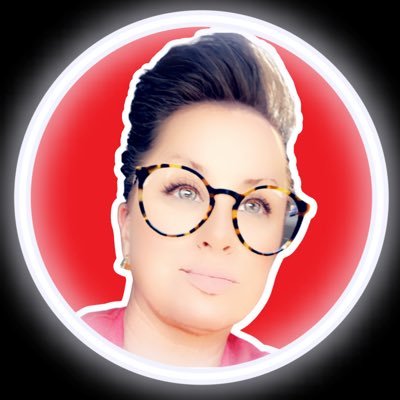 Wife of Mr Fietz...Tea Addict...Sports Nut KW Arizona Realtor® 602.695.7901 cell/text #AmyOnTheStreet #AmyPlotts #GoUtes